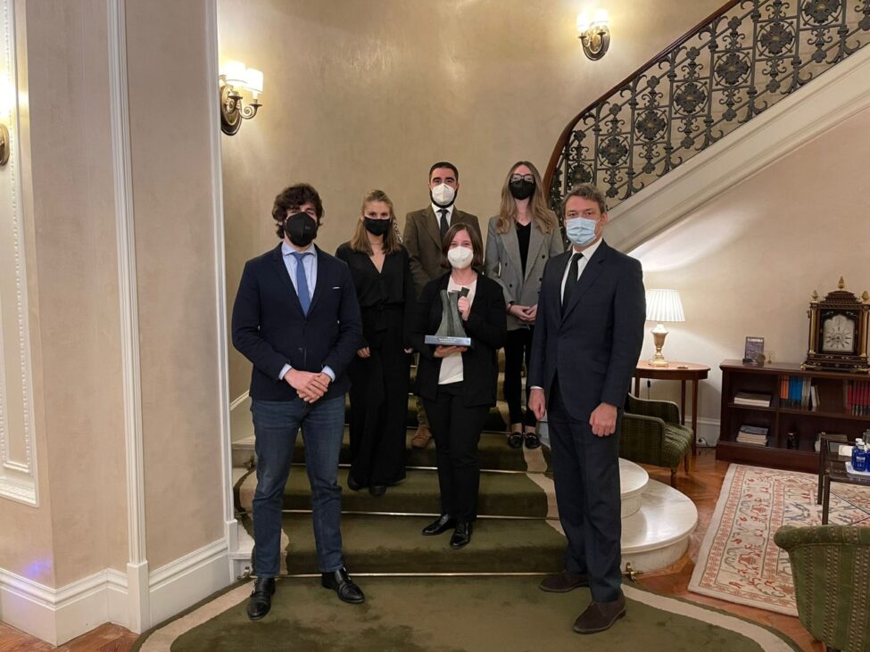 Premio Liderazgo Joven VIII 2021 a Cristina Balbás
